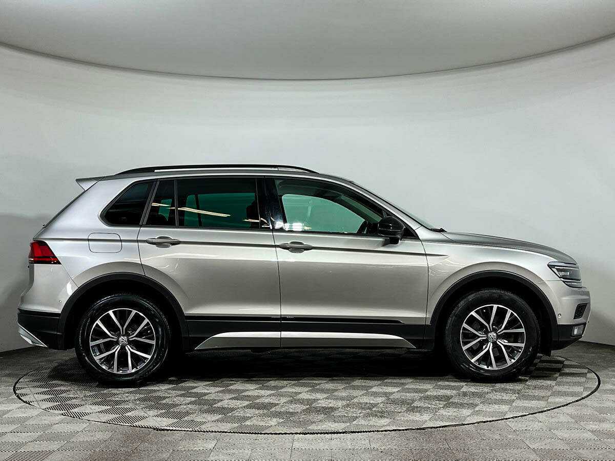 Volkswagen Tiguan б/у, 2019, Роботизированная. Фото: #3
