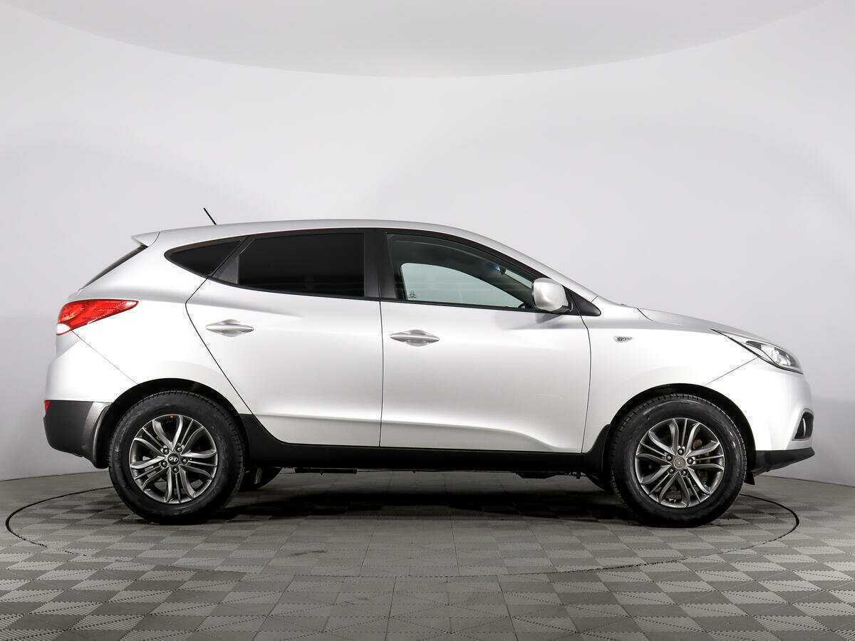 Hyundai ix35 б/у, 2014, Автоматическая. Фото: #3