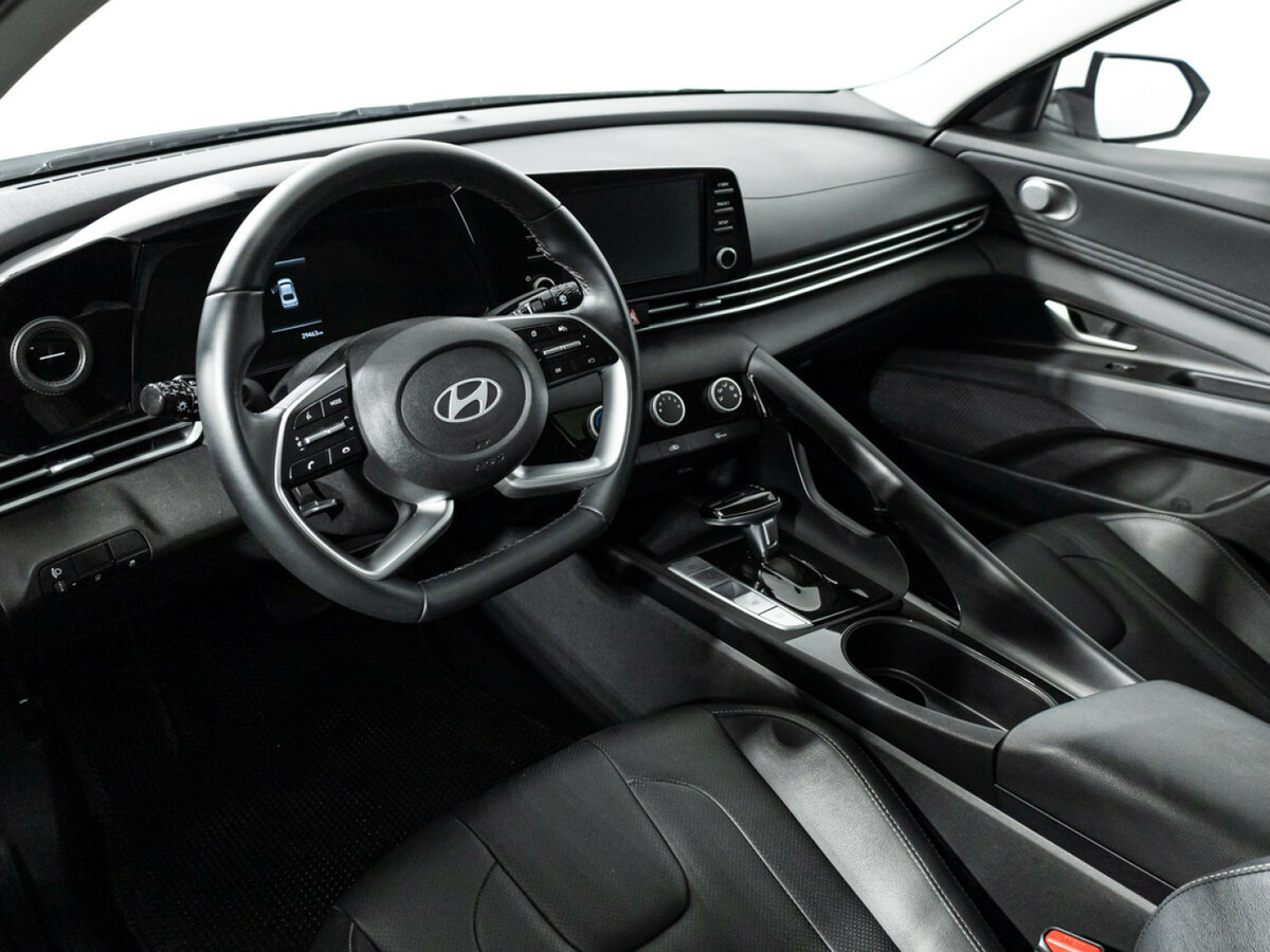 Hyundai Elantra б/у, 2023, Вариатор. Фото: #9