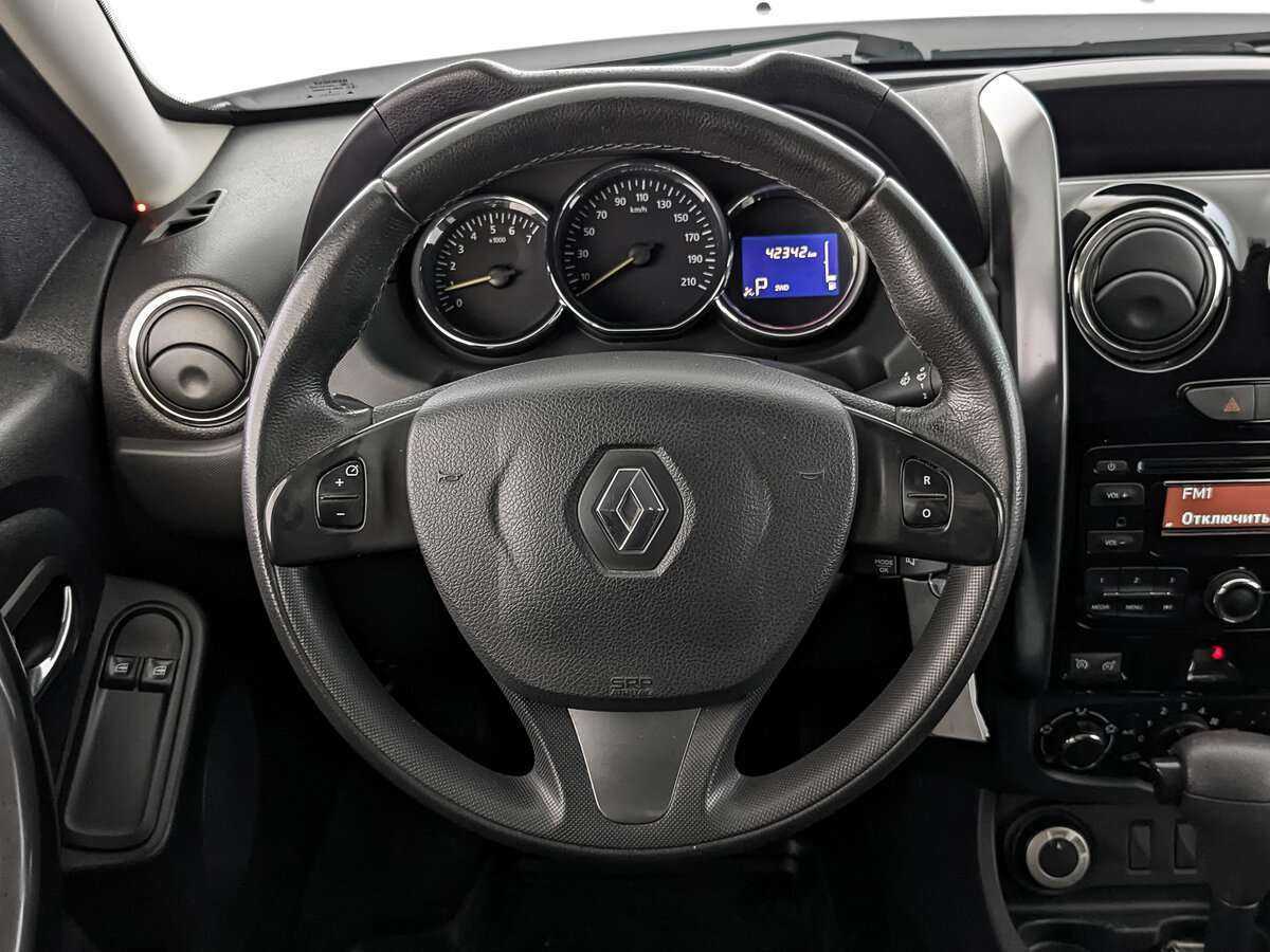 Renault Duster б/у, 2016, Автоматическая. Фото: #15