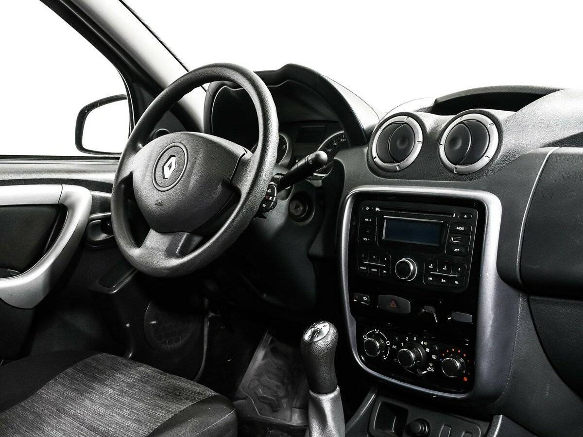 Renault Duster б/у, 2013, Механическая. Фото: #8