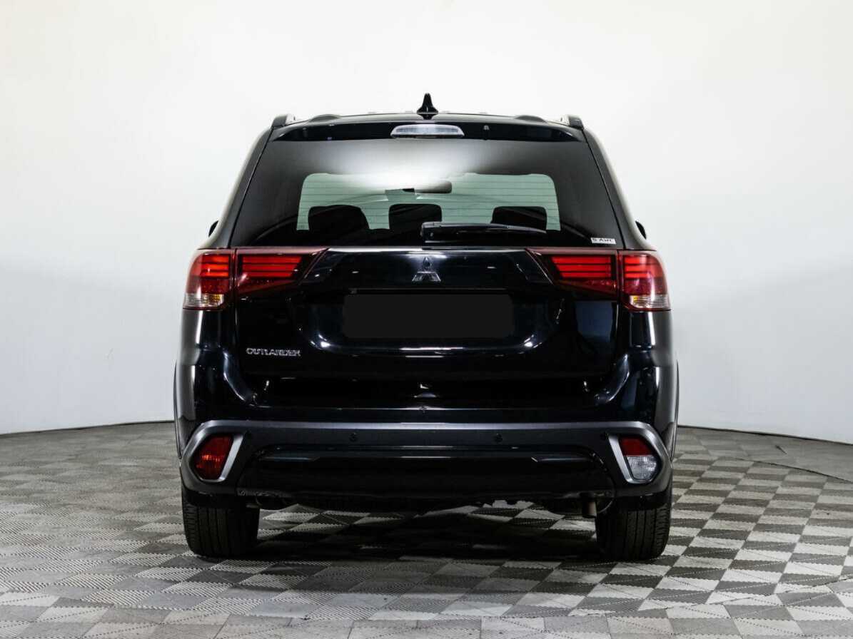 Mitsubishi Outlander б/у, 2021, Вариатор. Фото: #5