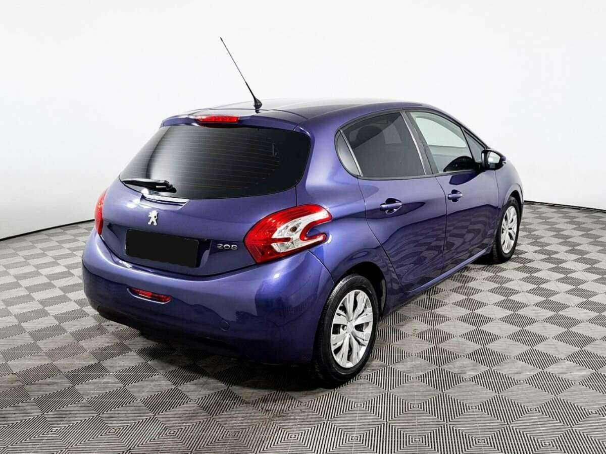 Peugeot 208 б/у, 2013, Автоматическая. Фото: #4