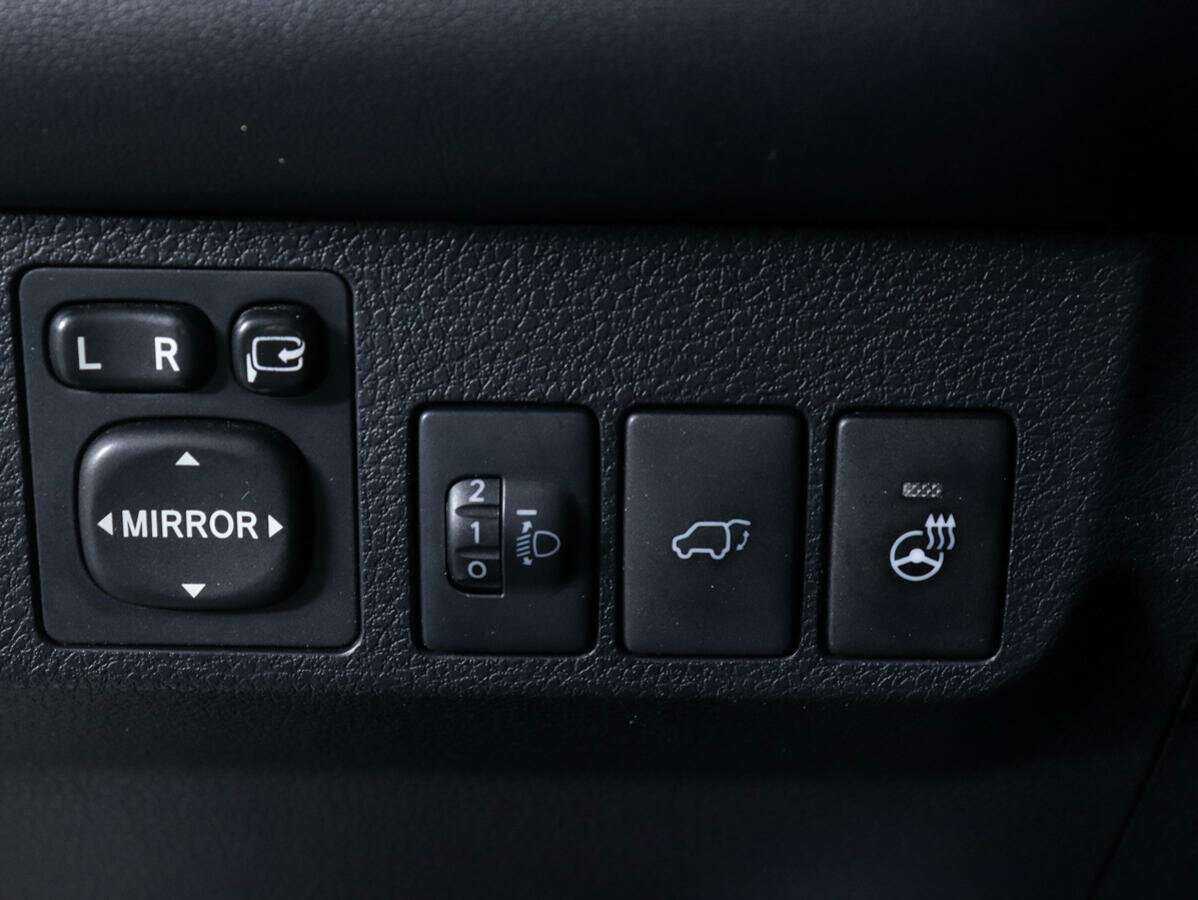 Toyota RAV4 б/у, 2017, Автоматическая. Фото: #13