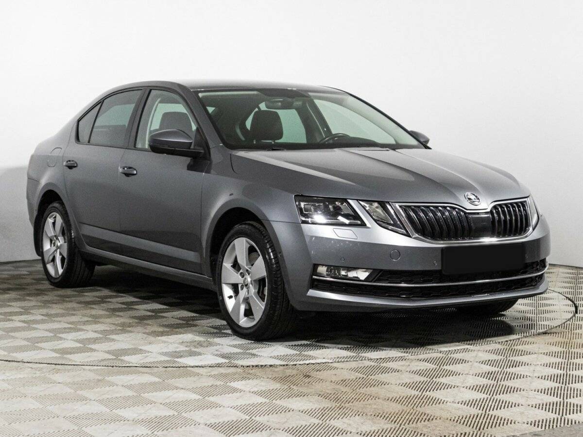 Skoda Octavia б/у, 2019, Роботизированная. Фото: #2