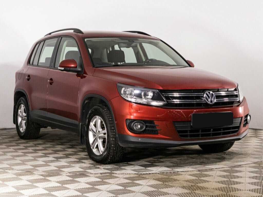 Volkswagen Tiguan б/у, 2012, Роботизированная. Фото: #2