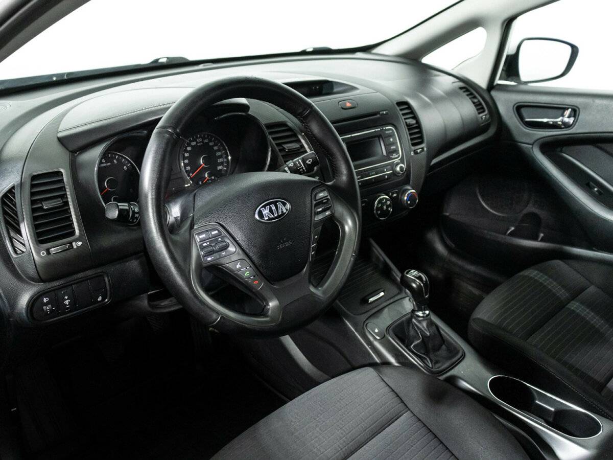 Kia Cerato б/у, 2015, Механическая. Фото: #10