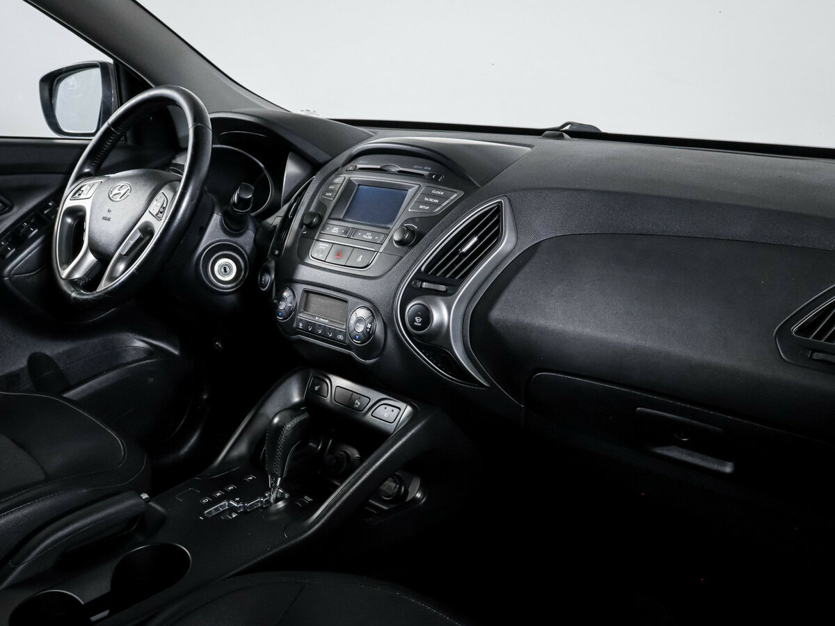 Hyundai ix35 б/у, 2014, Автоматическая. Фото: #6