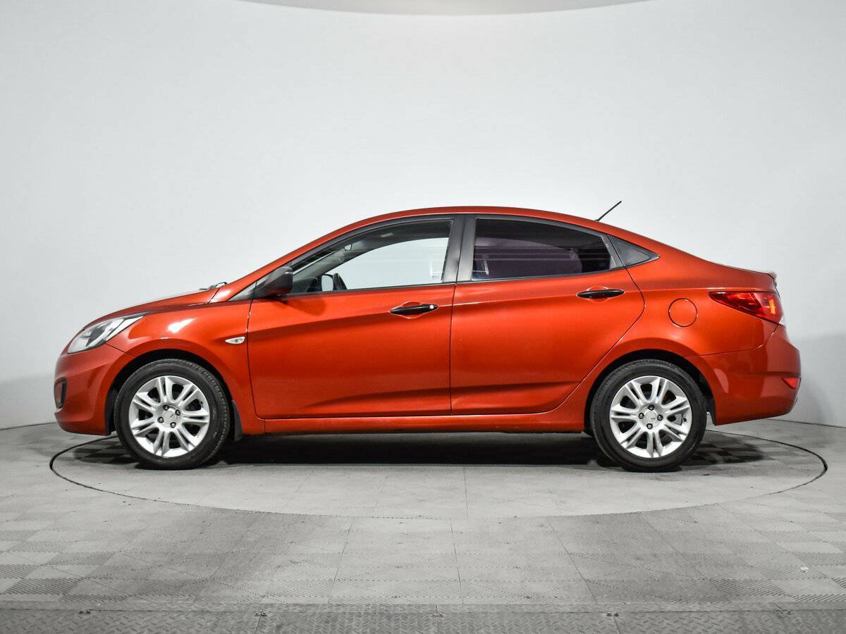 Hyundai Solaris б/у, 2012, Автоматическая. Фото: #7