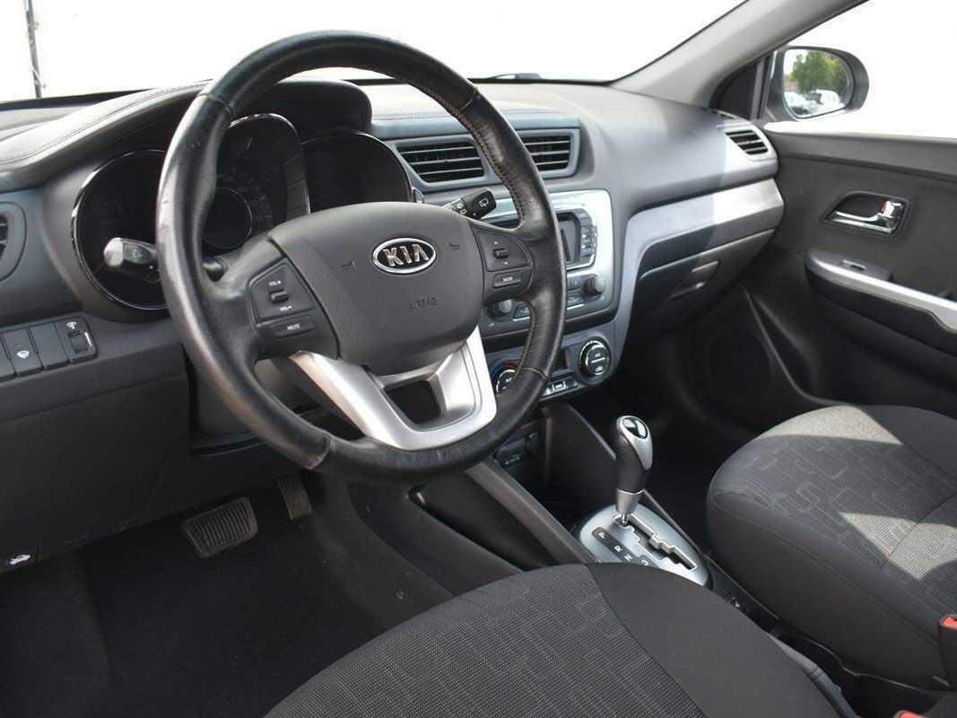 Kia Rio б/у, 2012, Автоматическая. Фото: #10