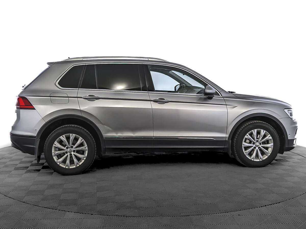 Volkswagen Tiguan б/у, 2017, Роботизированная. Фото: #3