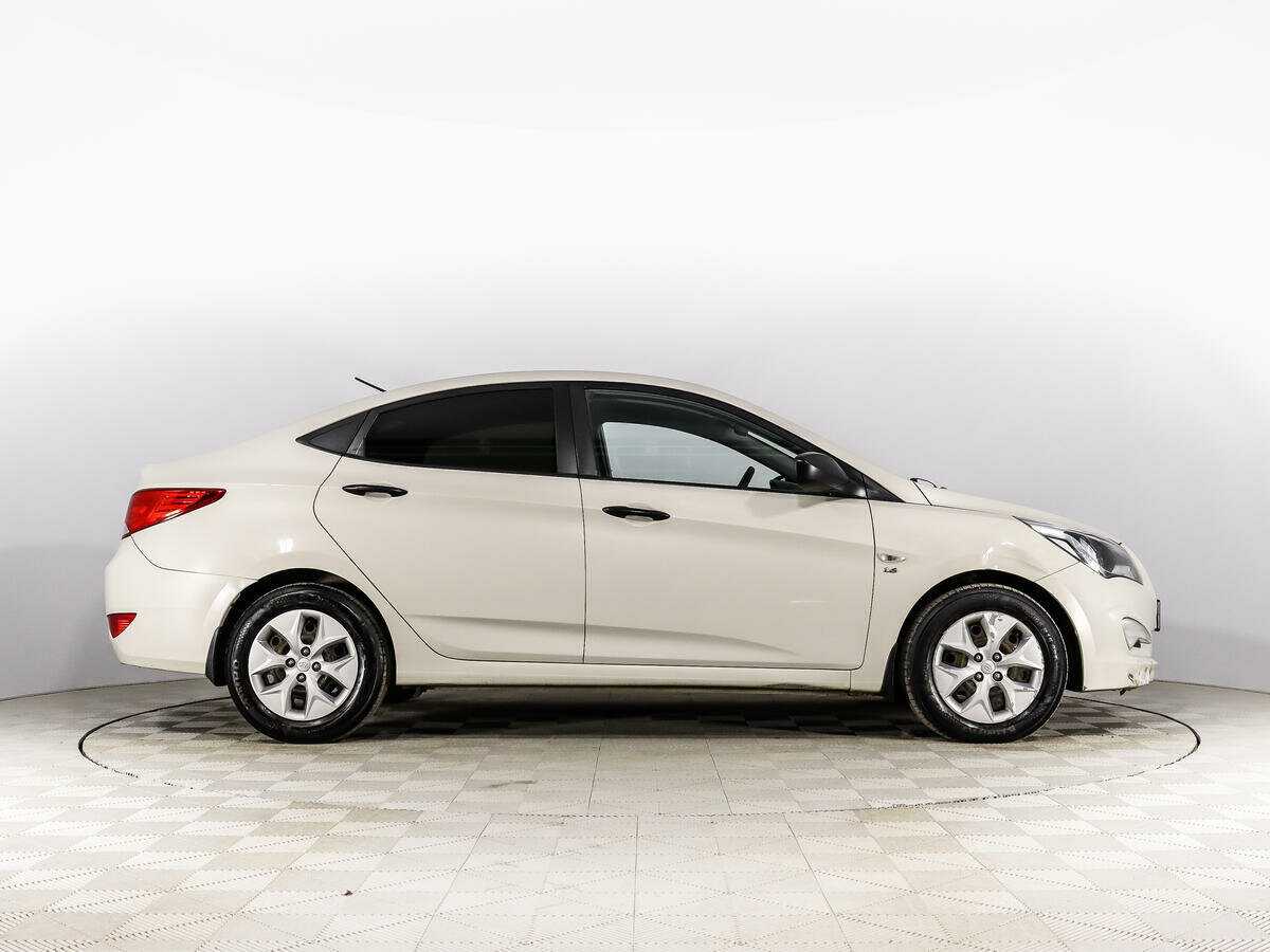 Hyundai Solaris б/у, 2016, Механическая. Фото: #1