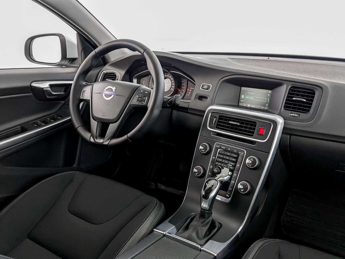 Volvo S60 б/у, 2015, Автоматическая. Фото: #23
