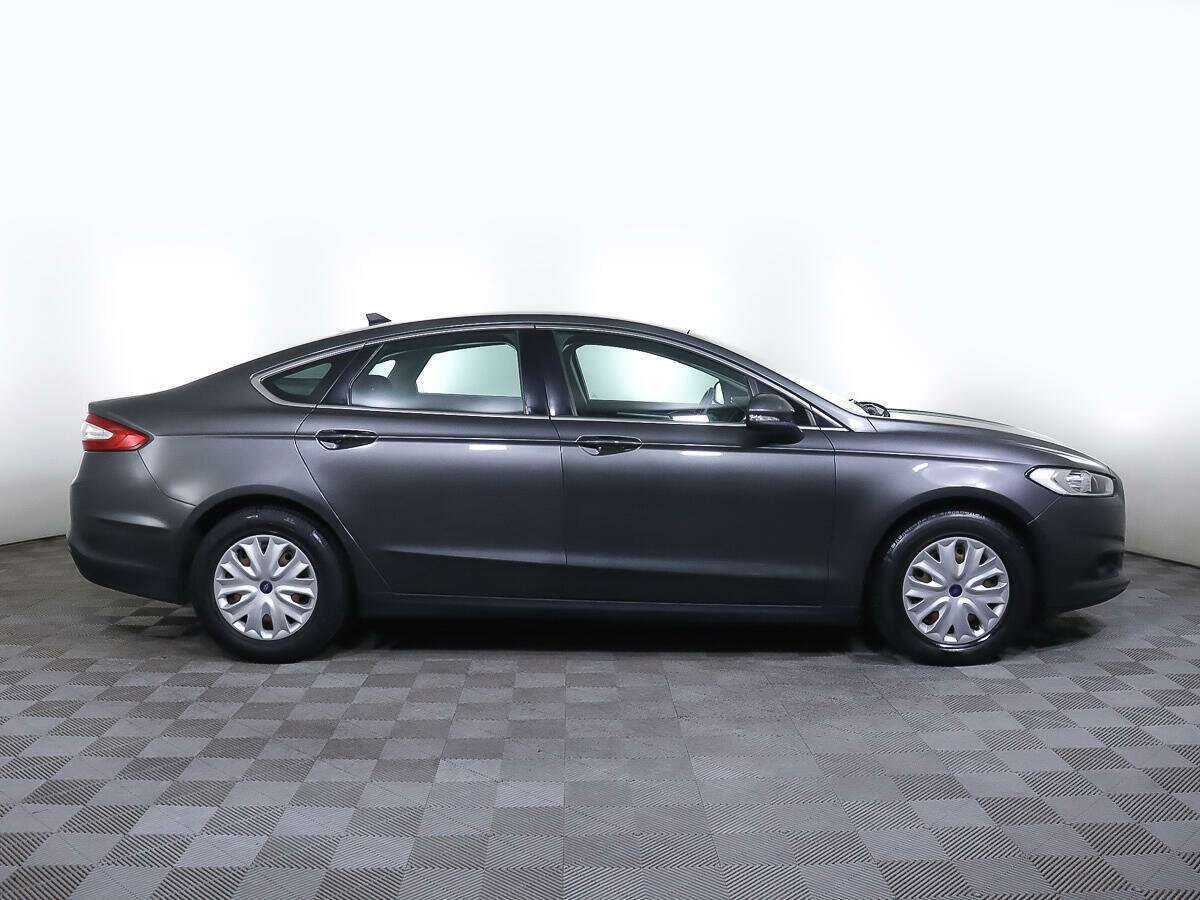 Ford Mondeo б/у, 2017, Автоматическая. Фото: #2