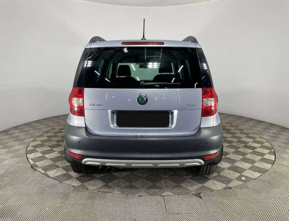 Skoda Yeti б/у, 2012, Роботизированная. Фото: #2