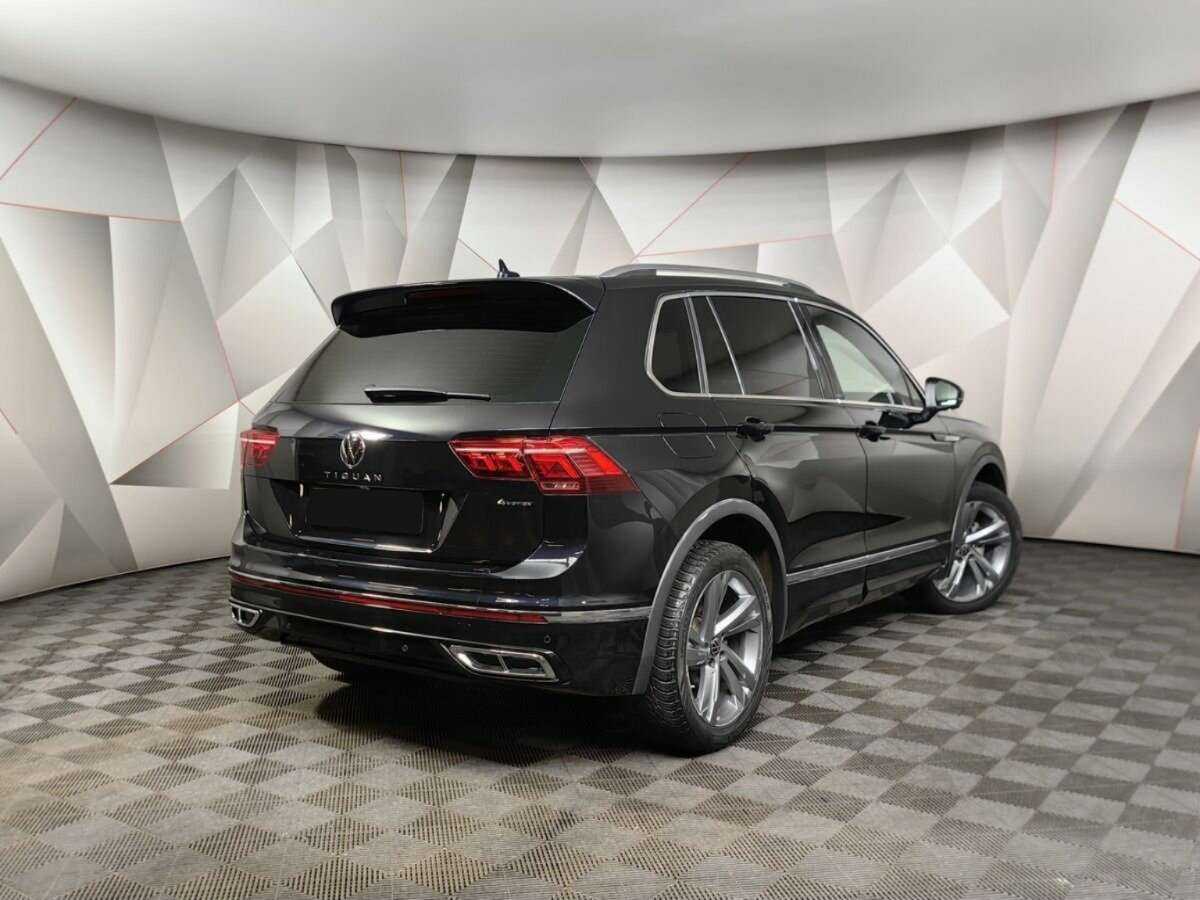 Volkswagen Tiguan б/у, 2021, Роботизированная. Фото: #1