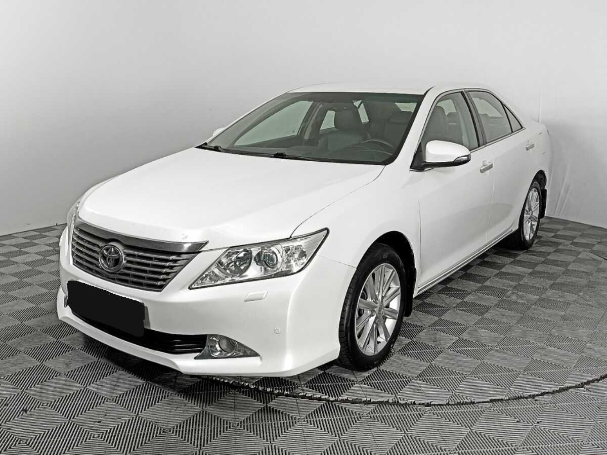 Toyota Camry б/у, 2014, Автоматическая. Фото: #0