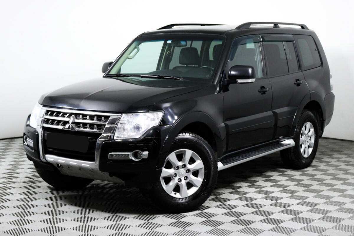 Mitsubishi Pajero б/у, 2018, Автоматическая. Посмотреть фото
