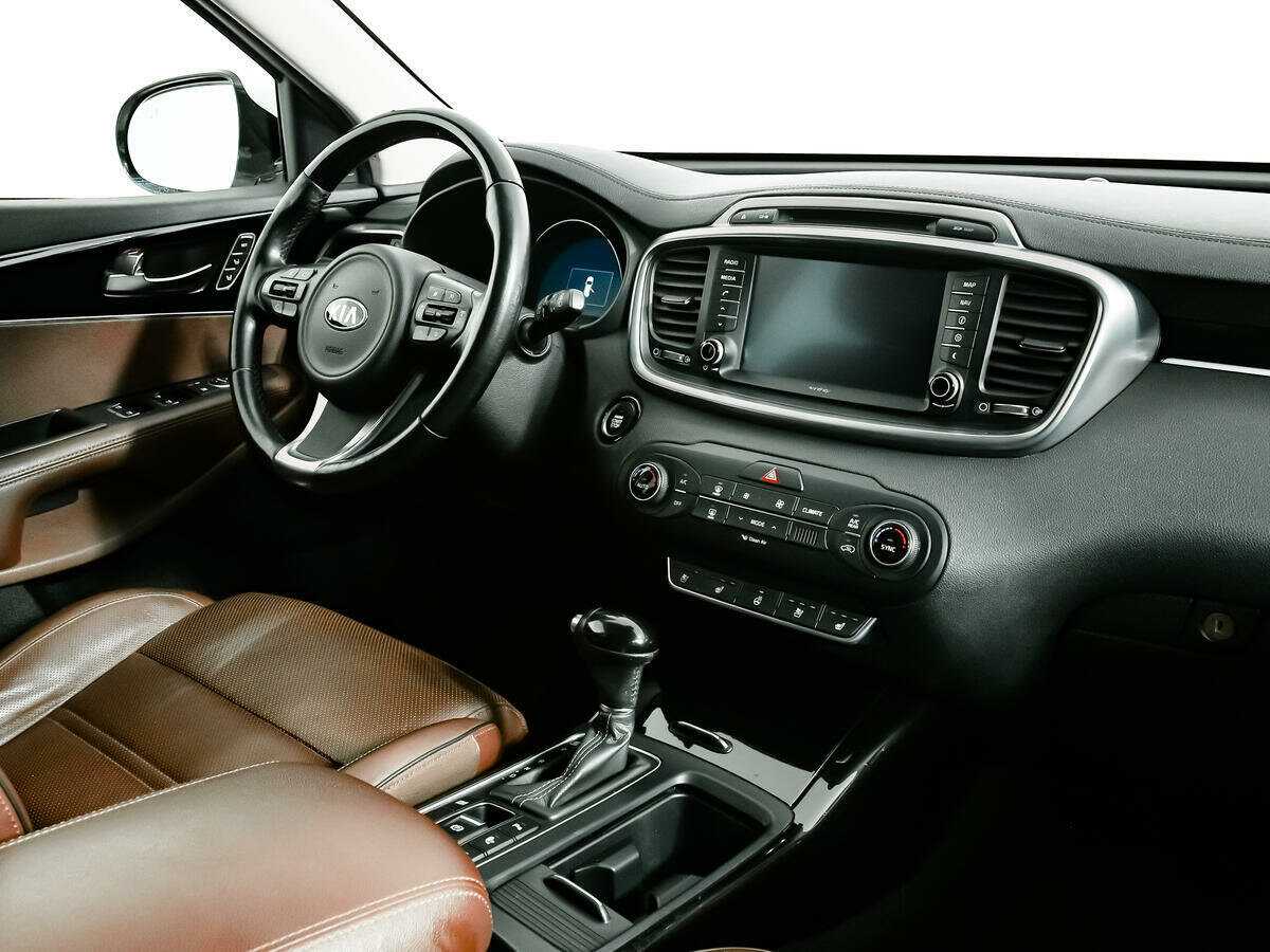 Kia Sorento б/у, 2016, Автоматическая. Фото: #6