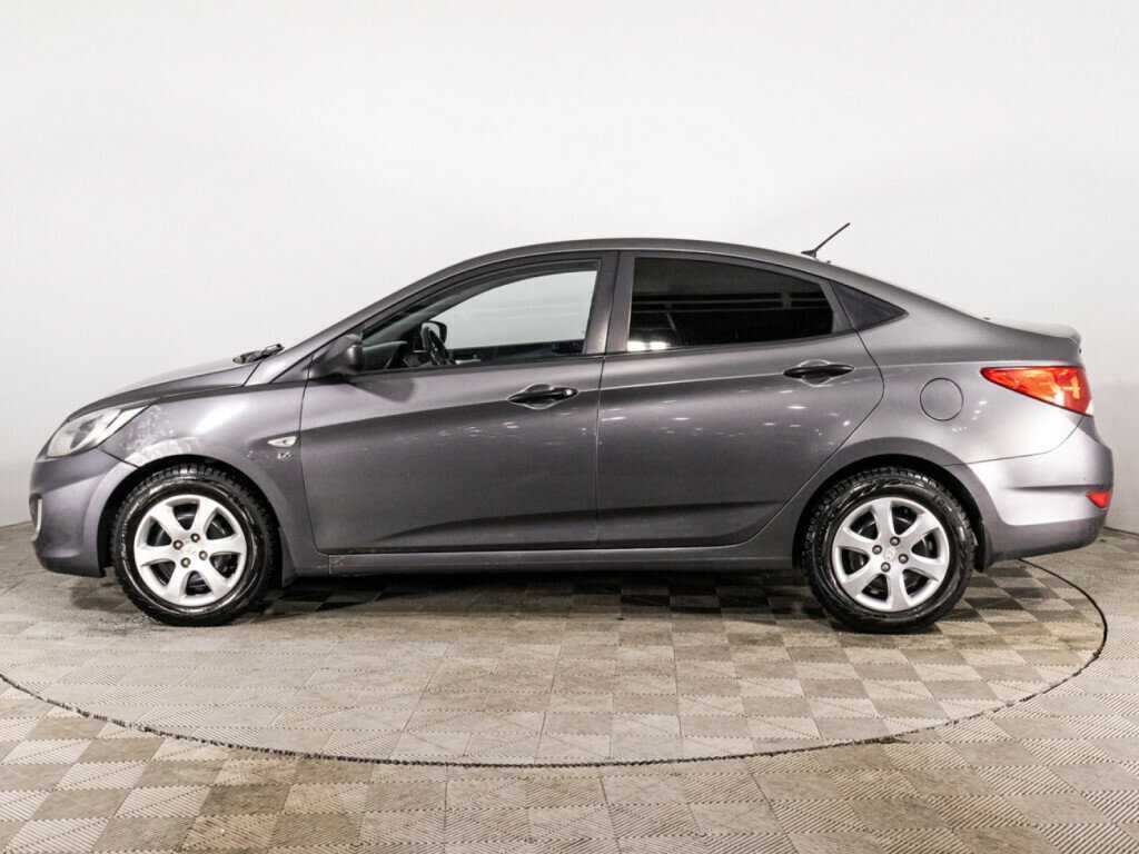 Hyundai Solaris б/у, 2013, Автоматическая. Фото: #7