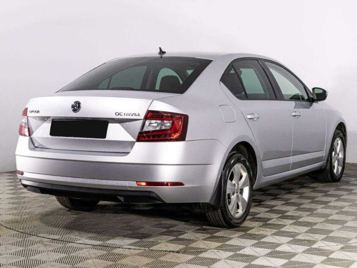 Skoda Octavia б/у, 2018, Механическая. Фото: #4