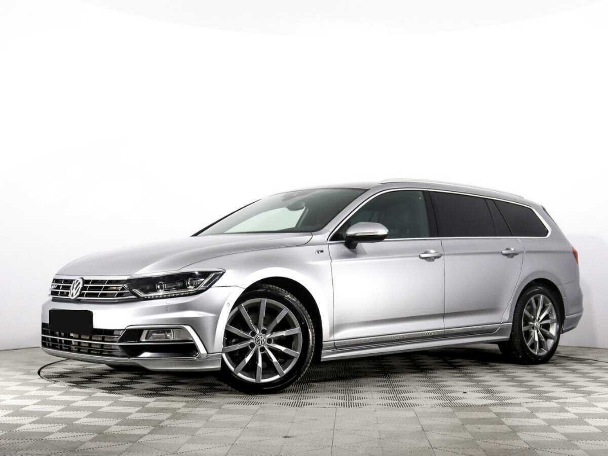 Volkswagen Passat б/у, 2019, Роботизированная. Посмотреть фото