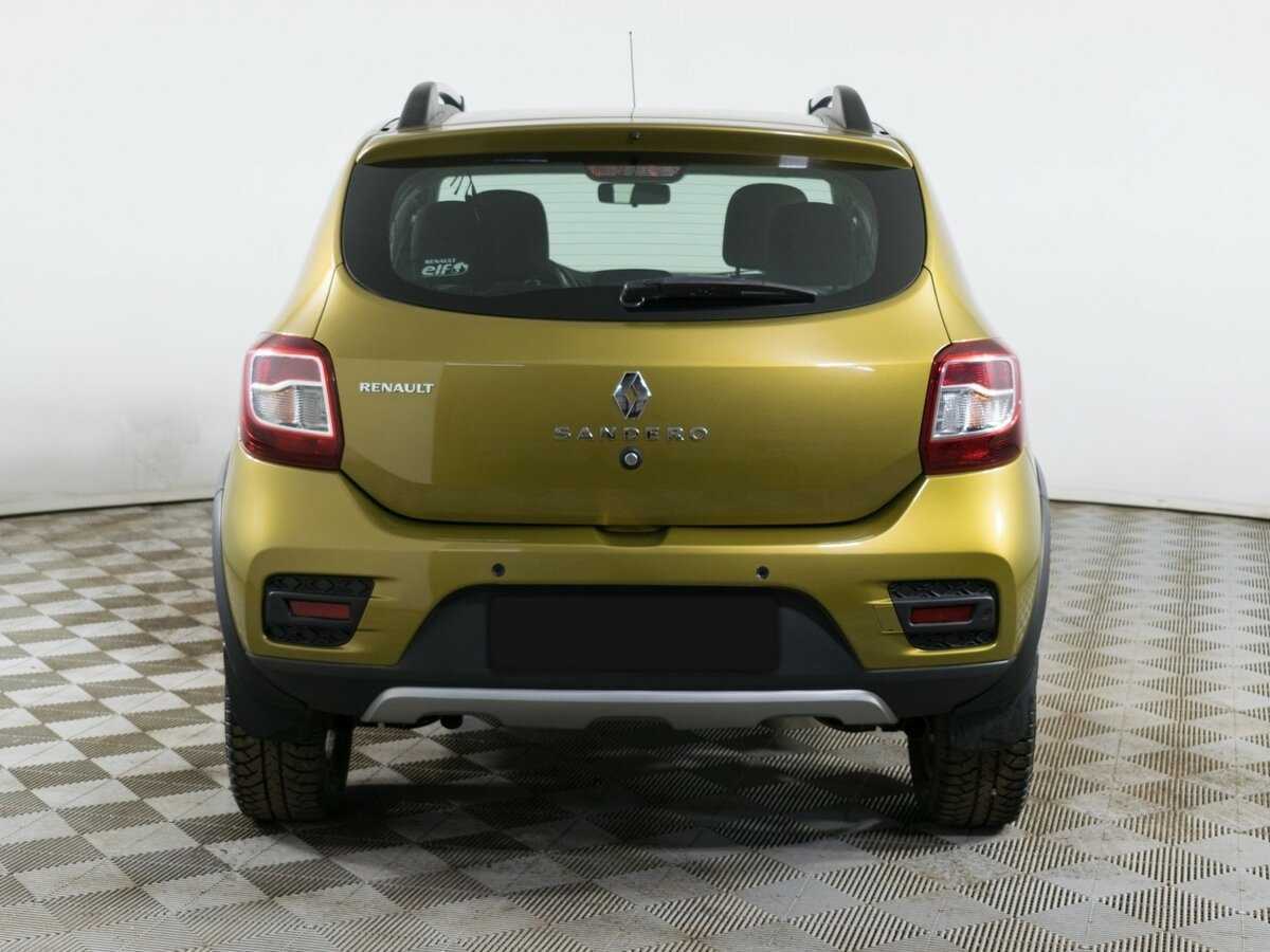 Renault Sandero б/у, 2017, Механическая. Фото: #4