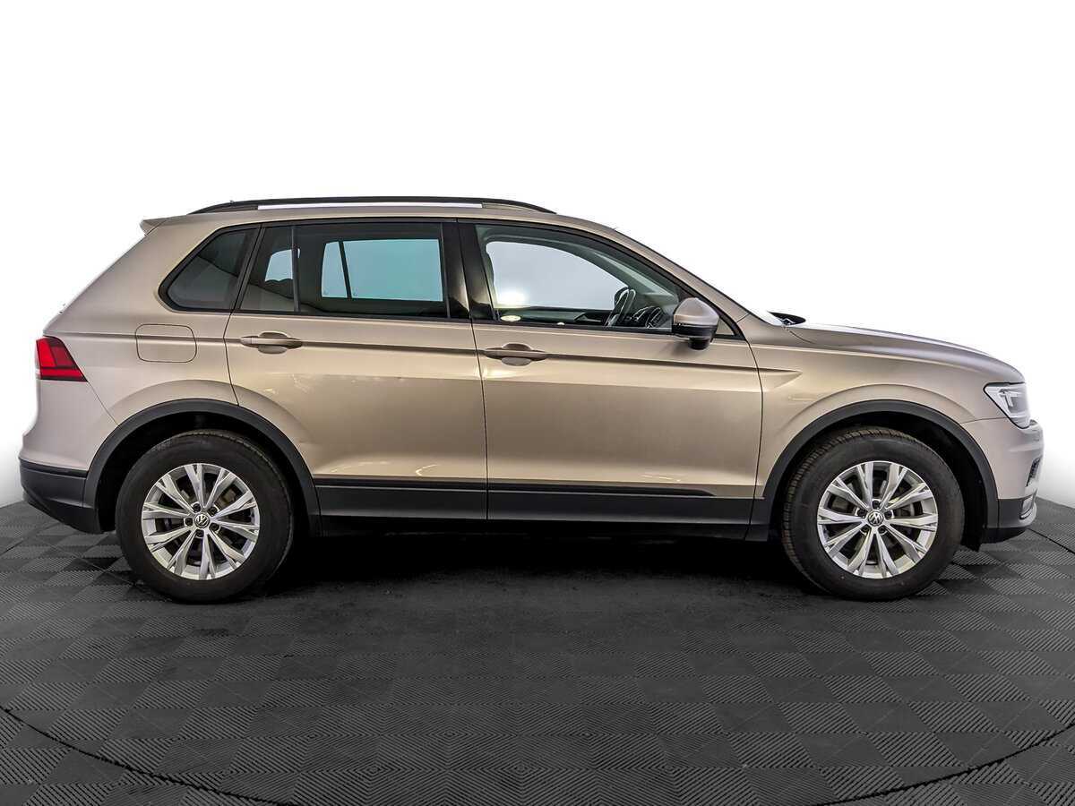 Volkswagen Tiguan б/у, 2019, Роботизированная. Фото: #3