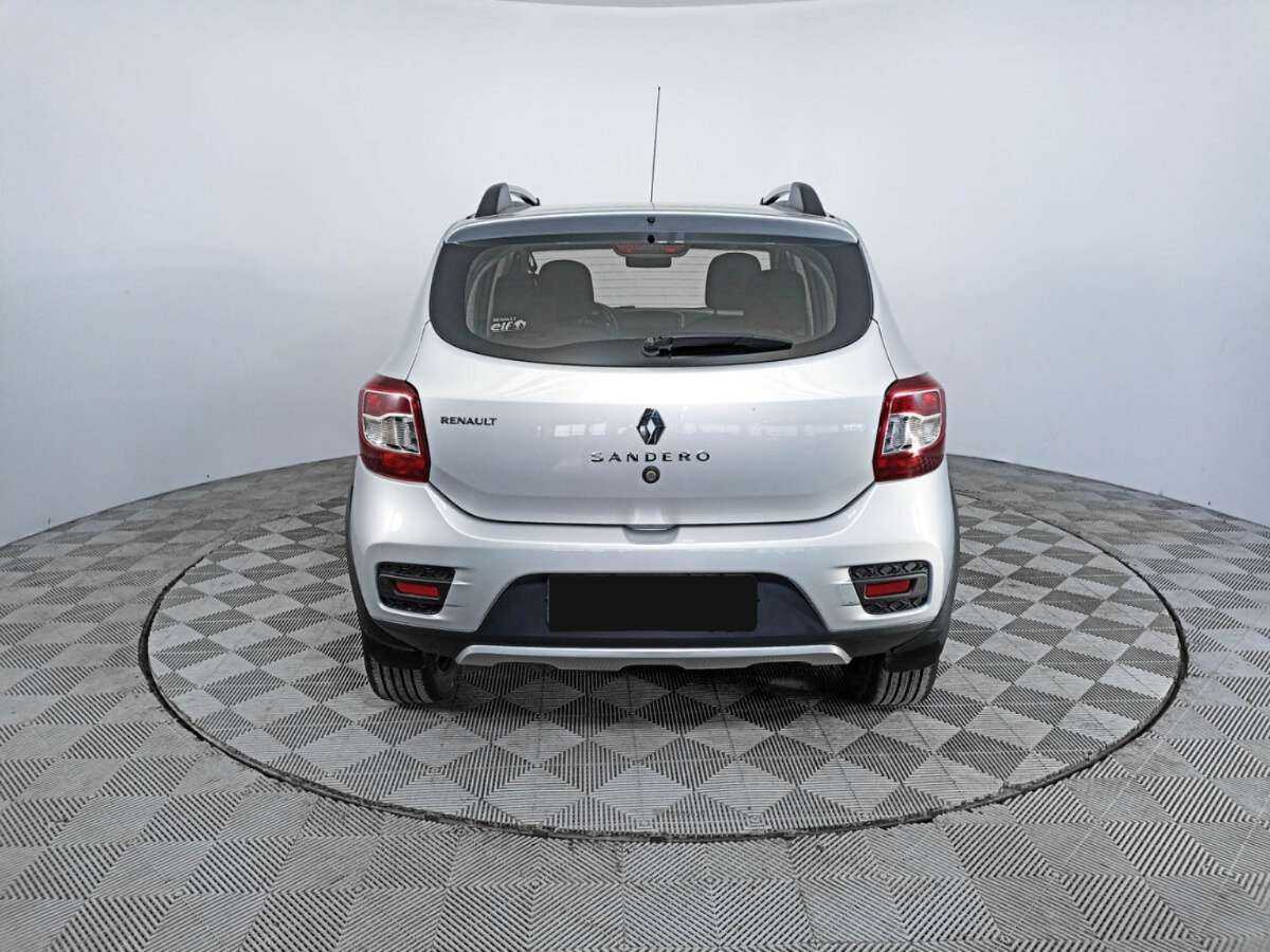 Renault Sandero б/у, 2017, Автоматическая. Фото: #5
