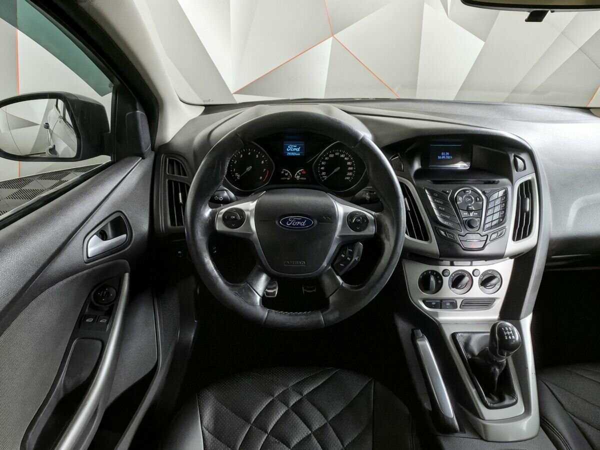 Ford Focus б/у, 2012, Механическая. Фото: #13