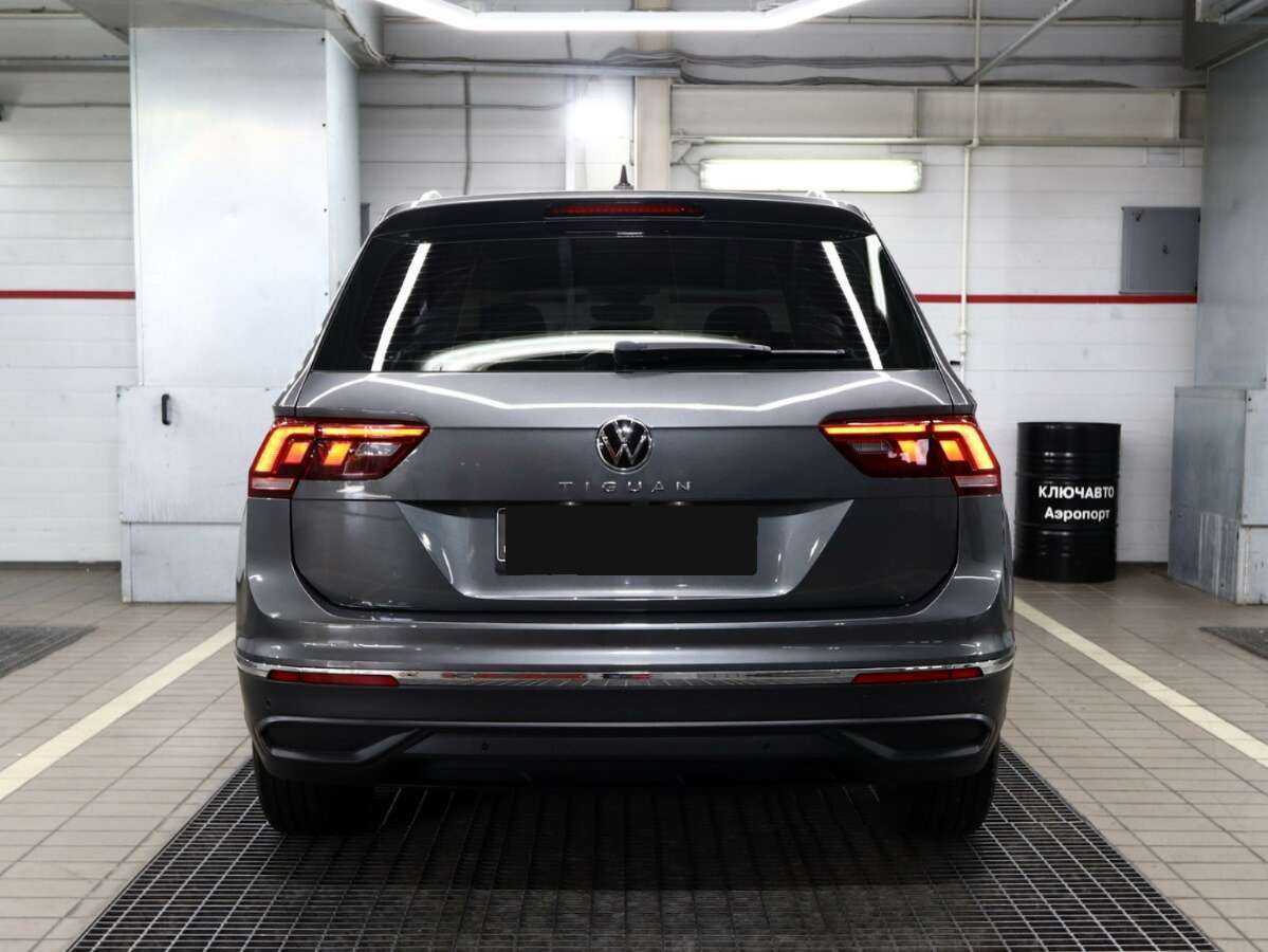 Volkswagen Tiguan б/у, 2021, Роботизированная. Фото: #5