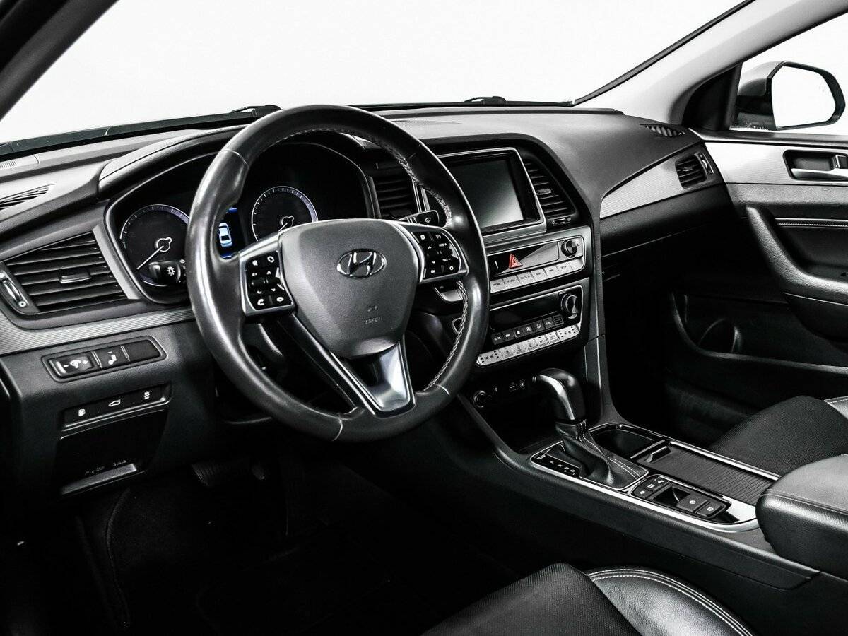 Hyundai Sonata б/у, 2017, Автоматическая. Фото: #12