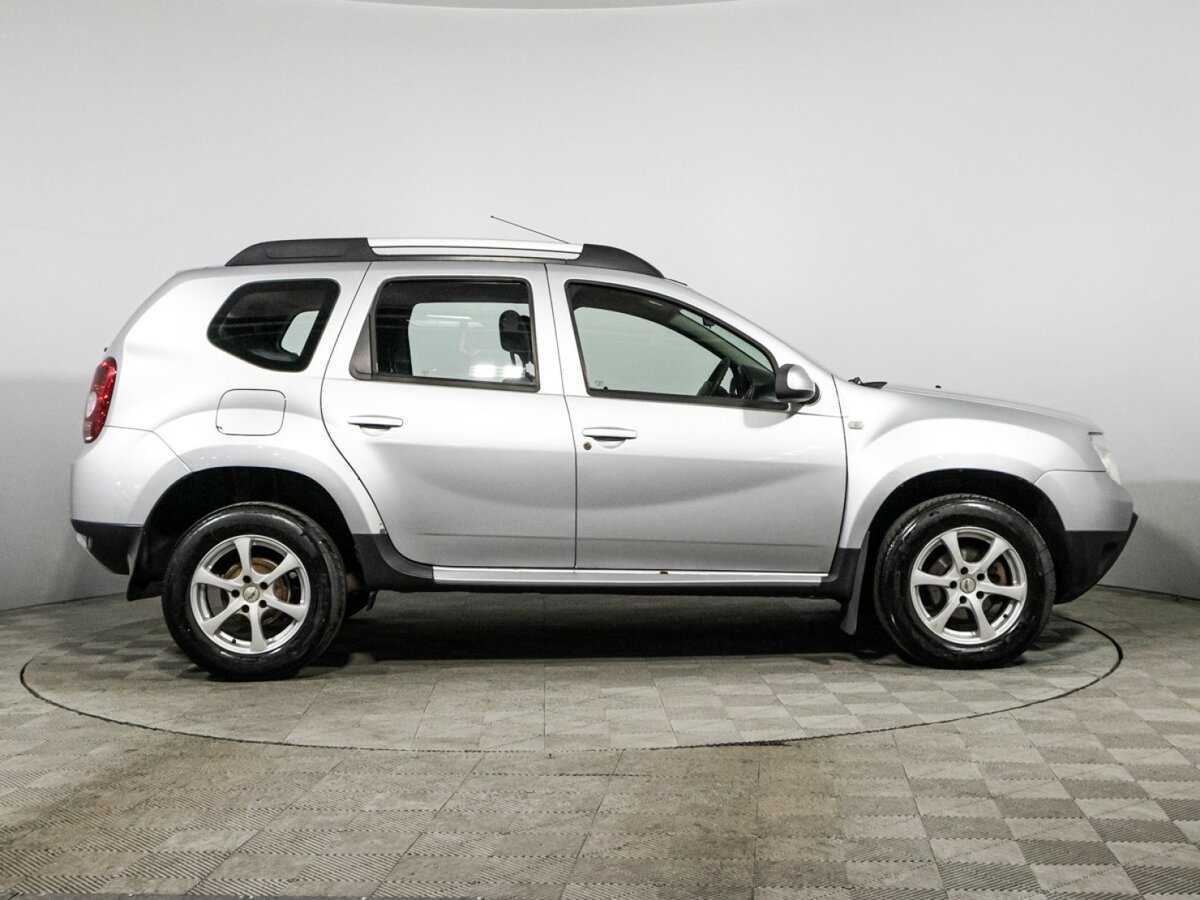 Renault Duster б/у, 2013, Автоматическая. Фото: #3