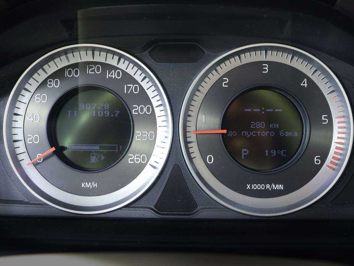 Volvo XC70 б/у, 2012, Автоматическая. Фото: #7