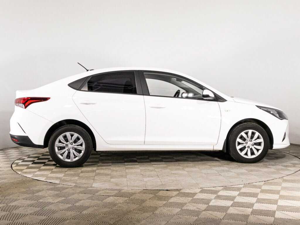 Hyundai Solaris б/у, 2022, Автоматическая. Фото: #3
