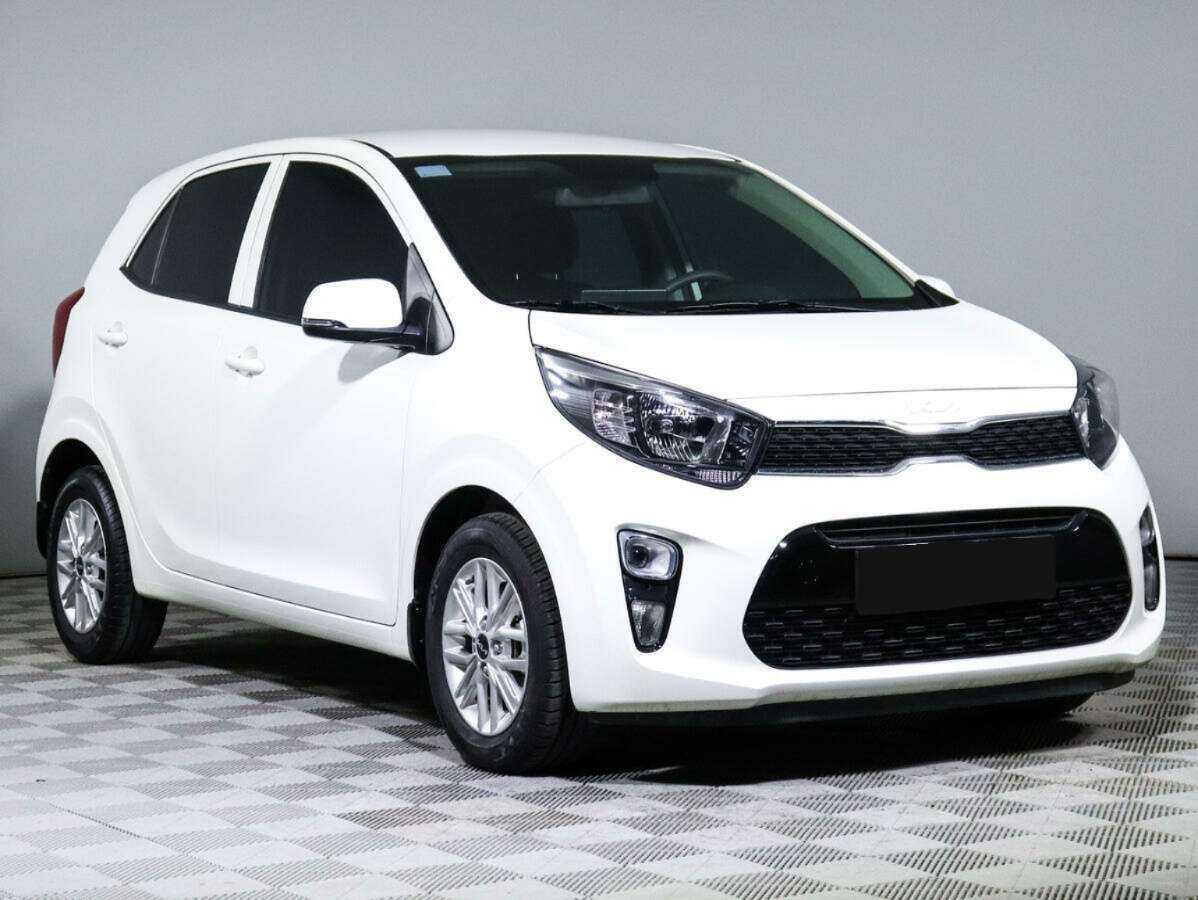 Kia Picanto б/у, 2023, Роботизированная. Фото: #2