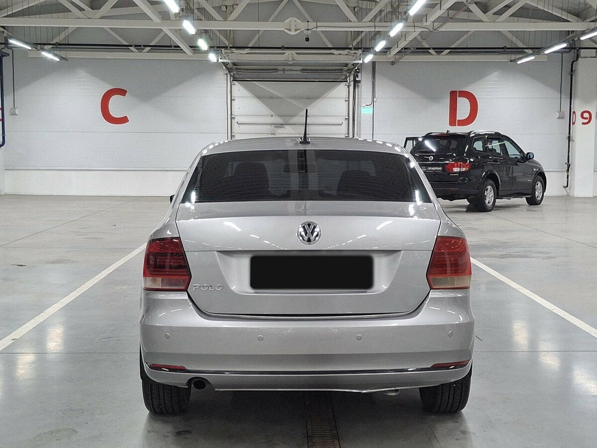 Volkswagen Polo б/у, 2018, Автоматическая. Фото: #5