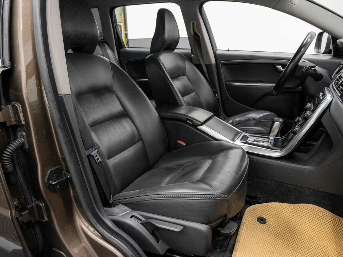 Volvo XC70 б/у, 2012, Автоматическая. Фото: #7