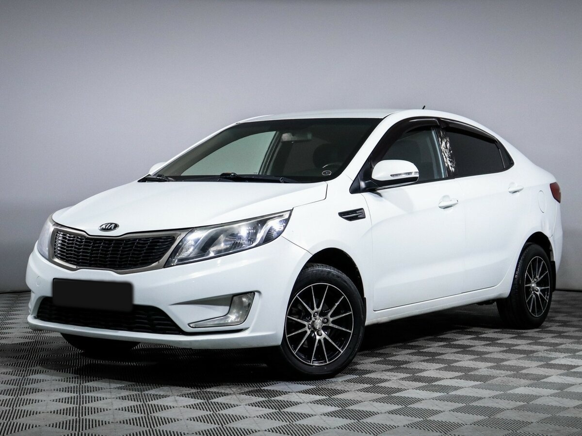 Kia Rio б/у, 2013, Механическая. Посмотреть фото