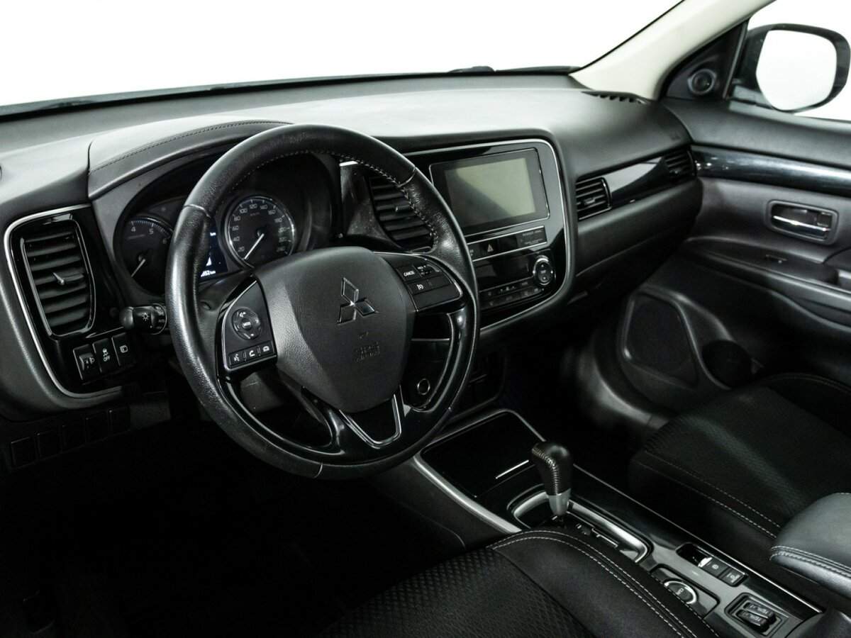 Mitsubishi Outlander б/у, 2019, Вариатор. Фото: #10
