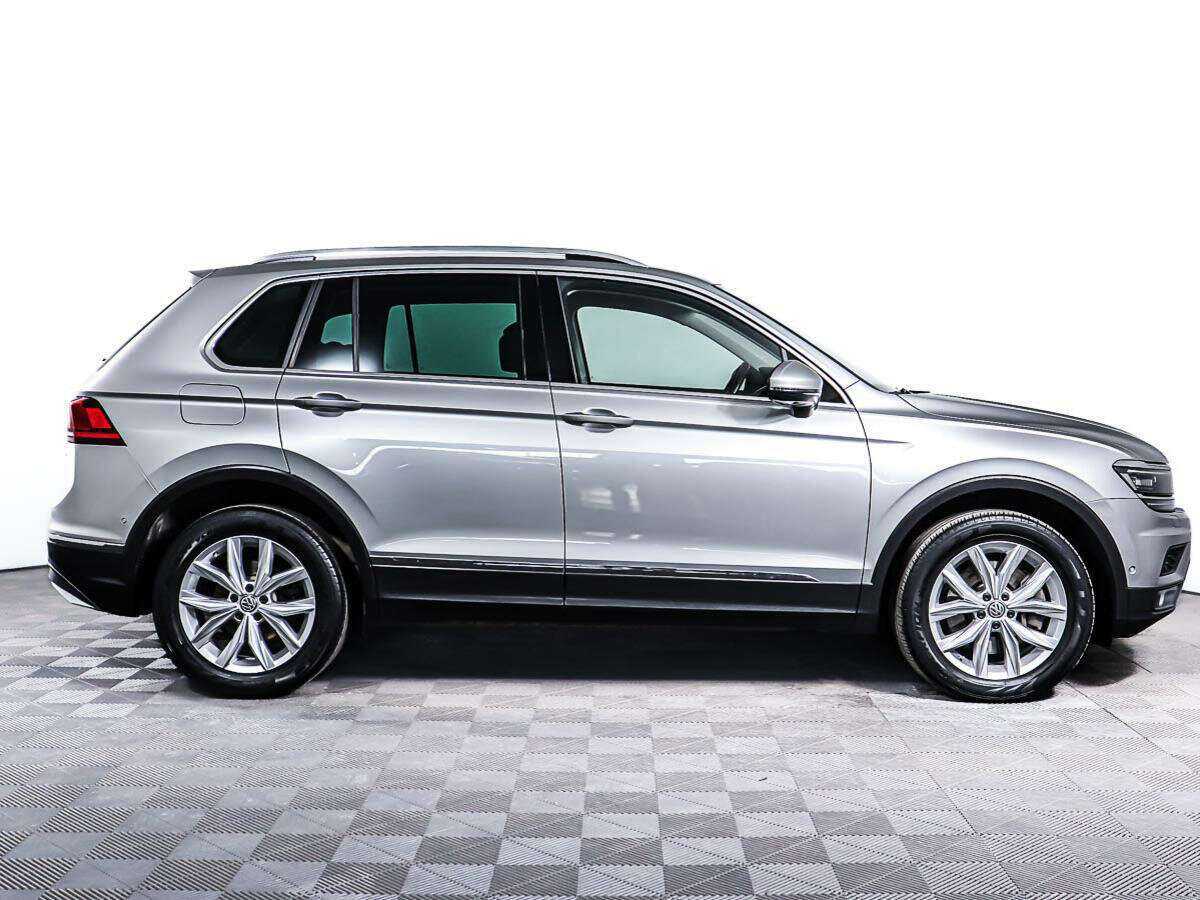 Volkswagen Tiguan б/у, 2017, Роботизированная. Фото: #3
