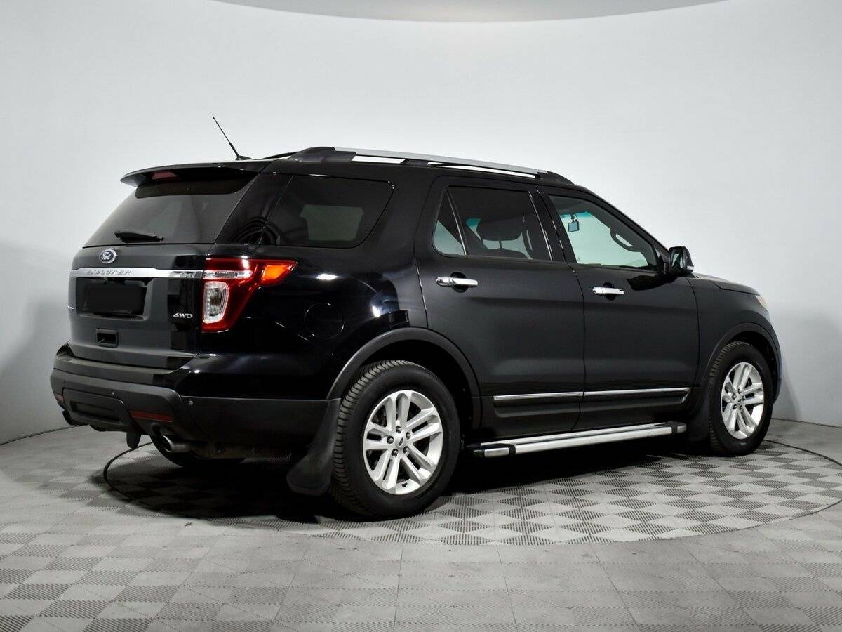 Ford Explorer б/у, 2014, Автоматическая. Фото: #3