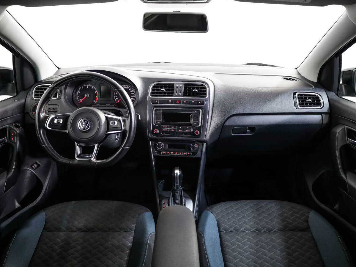 Volkswagen Polo б/у, 2020, Автоматическая. Фото: #8