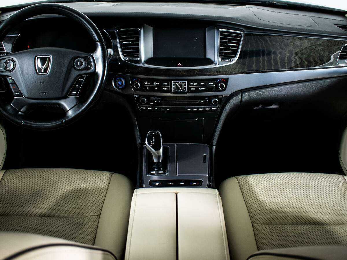 Hyundai Equus б/у, 2013, Автоматическая. Фото: #10
