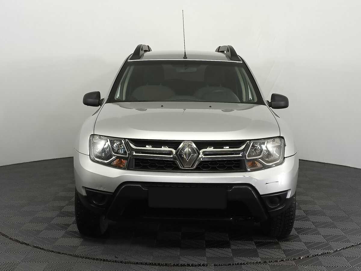 Renault Duster б/у, 2017, Механическая. Фото: #1