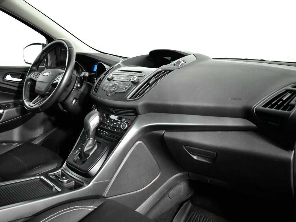 Ford Kuga б/у, 2017, Автоматическая. Фото: #8