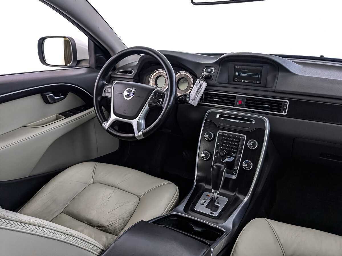 Volvo XC70 б/у, 2012, Автоматическая. Фото: #22
