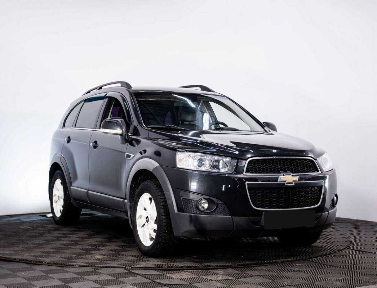 Chevrolet Captiva б/у, 2012, Автоматическая. Фото: #2