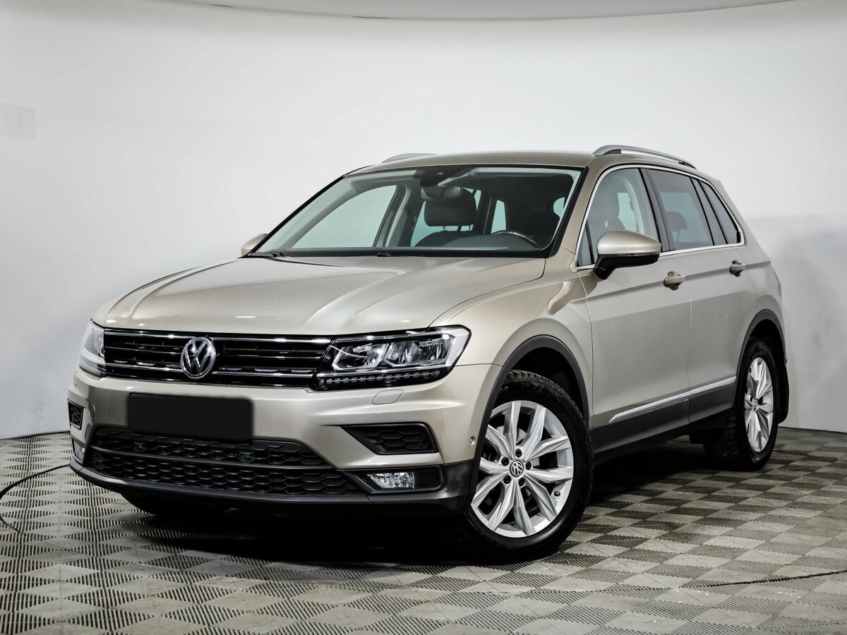 Volkswagen Tiguan б/у, 2020, Роботизированная. Посмотреть фото