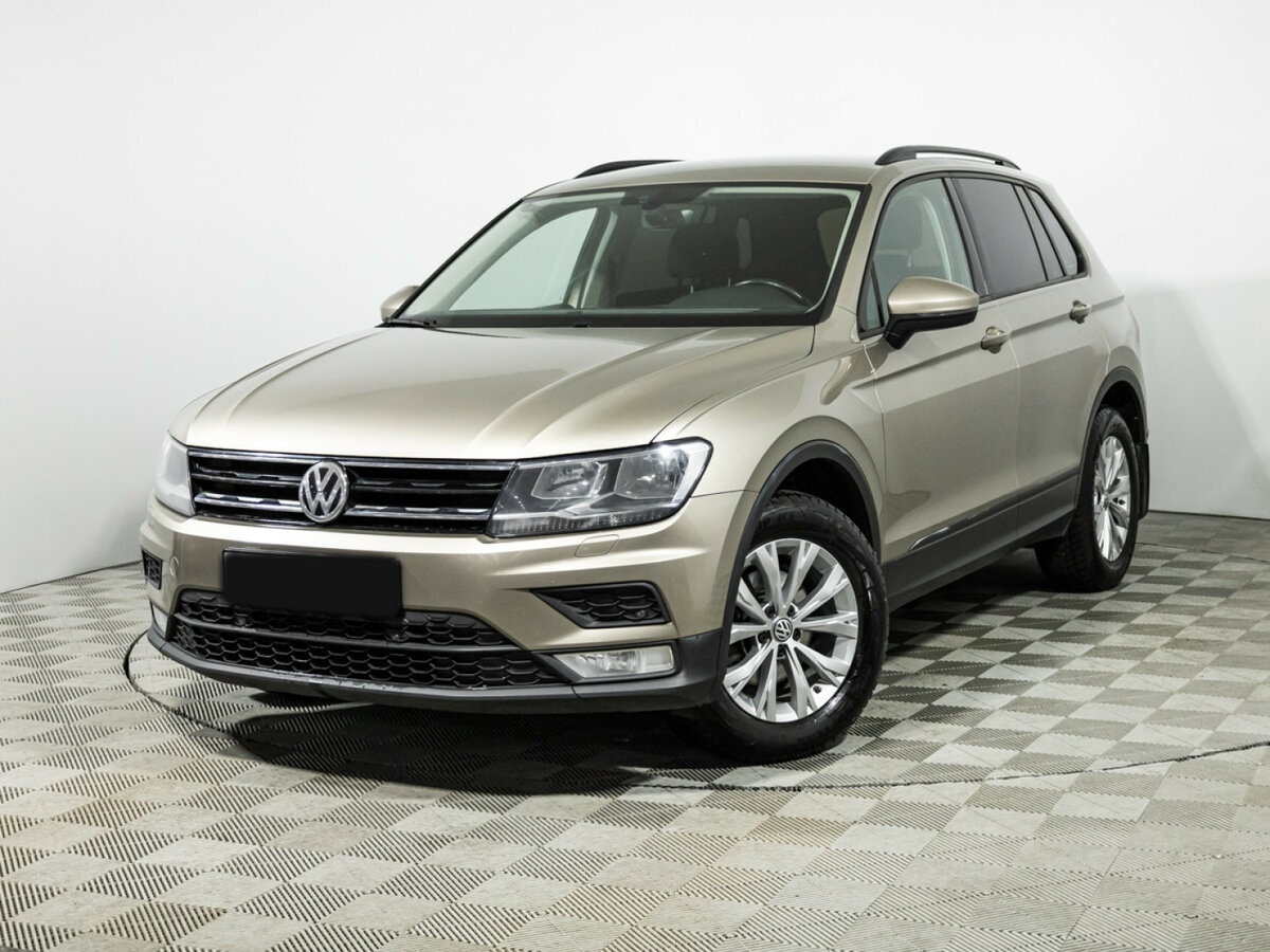 Volkswagen Tiguan б/у, 2017, Роботизированная. Посмотреть фото